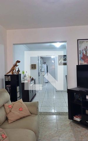 Casa à venda com 100m², 2 quartos e sem vagaSala