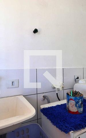 Casa à venda com 100m², 2 quartos e sem vagaÁrea de Serviço 2