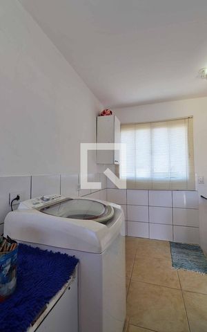 Casa à venda com 100m², 2 quartos e sem vagaÁrea de Serviço 2