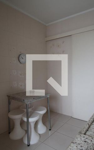 Apartamento à venda com 68m², 2 quartos e 1 vagaCozinha