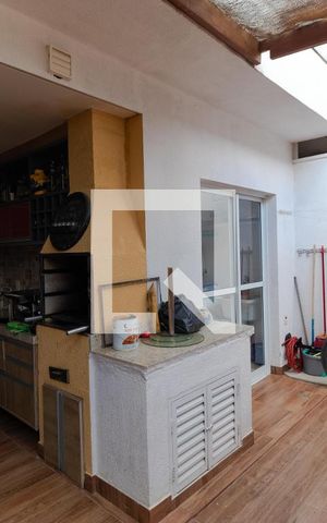 Casa de condomínio à venda com 100m², 3 quartos e 2 vagas Casa de condomínio à venda com 100m², 3 quartos e 2 vagasQuintal