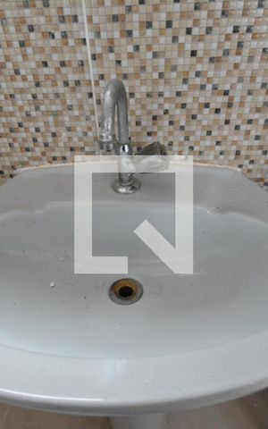 Apartamento para alugar com 70m², 2 quartos e 1 vagaBanherio