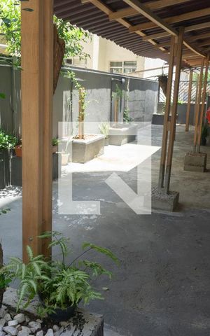 Apartamento à venda com 40m², 1 quarto e 1 vagaÁrea comum
