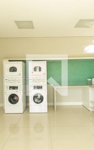 Apartamento à venda com 45m², 1 quarto e 1 vaga Apartamento à venda com 45m², 1 quarto e 1 vagaLavanderia