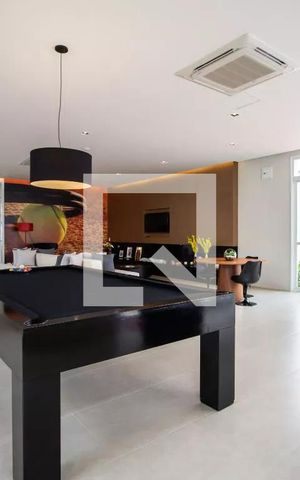 Studio para alugar com 34m², 1 quarto e 1 vaga Studio para alugar com 34m², 1 quarto e 1 vagaSalão de jogos