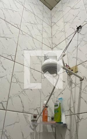 Casa à venda com 150m², 2 quartos e 1 vaga Casa à venda com 150m², 2 quartos e 1 vagaBanheiro