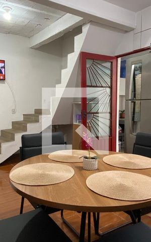 Casa à venda com 150m², 2 quartos e 1 vaga Casa à venda com 150m², 2 quartos e 1 vagaCozinha