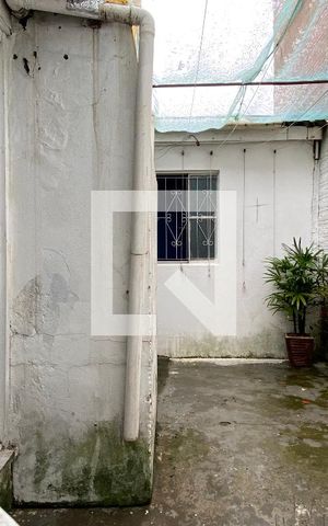 Casa à venda com 150m², 2 quartos e 1 vaga Casa à venda com 150m², 2 quartos e 1 vagaPátio