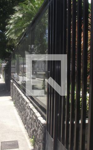 Apartamento à venda com 76m², 2 quartos e 1 vagaFachada