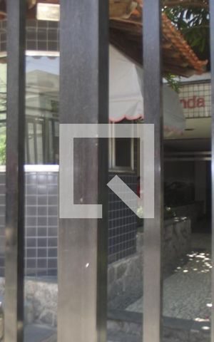 Apartamento à venda com 76m², 2 quartos e 1 vagaFachada