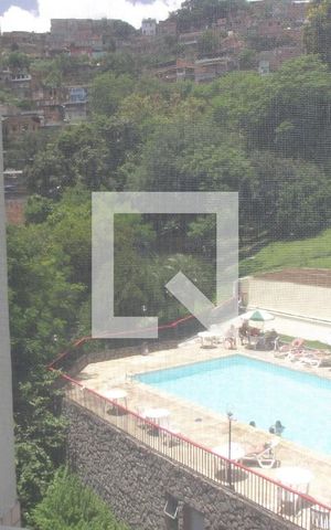 Apartamento à venda com 76m², 2 quartos e 1 vagaVista