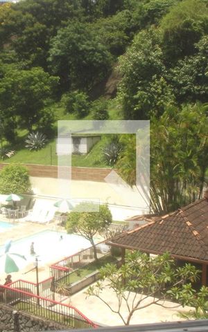 Apartamento à venda com 76m², 2 quartos e 1 vagaVista