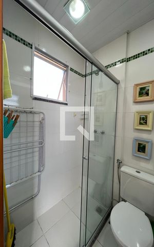 Casa de condomínio à venda com 90m², 3 quartos e 1 vaga Casa de condomínio à venda com 90m², 3 quartos e 1 vagaBanheiro social 2