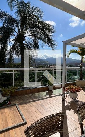 Casa de condomínio à venda com 90m², 3 quartos e 1 vaga Casa de condomínio à venda com 90m², 3 quartos e 1 vagaTerraço