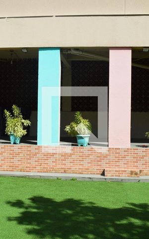 Casa de condomínio à venda com 90m², 3 quartos e 1 vagaÁrea comum - Playground