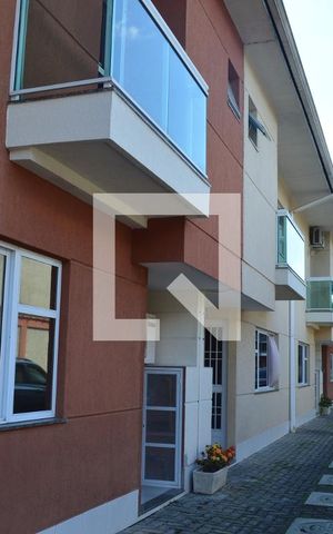 Casa de condomínio à venda com 90m², 3 quartos e 1 vagaÁrea comum