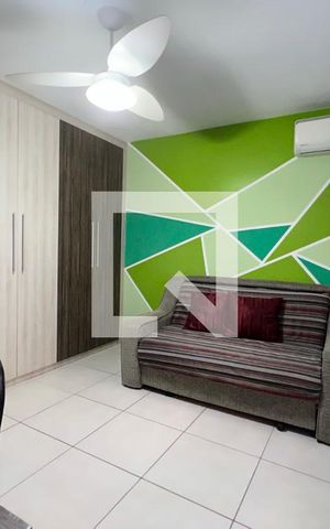 Casa de condomínio à venda com 90m², 3 quartos e 1 vaga Casa de condomínio à venda com 90m², 3 quartos e 1 vagaQuarto 1