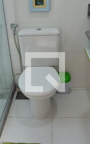Casa de condomínio à venda com 90m², 3 quartos e 1 vagaBanheiro social 2