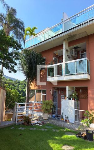 Casa de condomínio à venda com 90m², 3 quartos e 1 vaga Casa de condomínio à venda com 90m², 3 quartos e 1 vagaFachada da casa