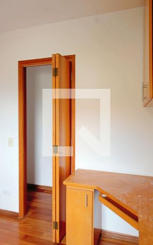 Casa à venda com 160m², 4 quartos e 2 vagas Casa à venda com 160m², 4 quartos e 2 vagasQuarto 4