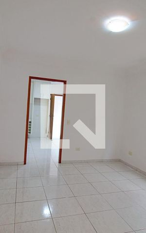 Casa à venda com 160m², 4 quartos e 2 vagas Casa à venda com 160m², 4 quartos e 2 vagasSala de Jantar