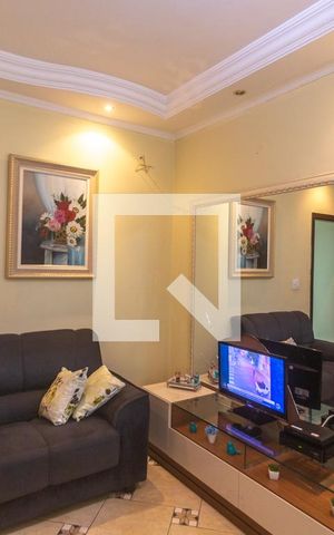 Casa à venda com 150m², 5 quartos e 2 vagas Casa à venda com 150m², 5 quartos e 2 vagasSala de estar - casa 1