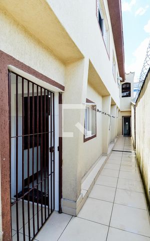 Casa à venda com 177m², 3 quartos e 3 vagasCorredor Lateral 