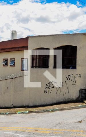 Casa à venda com 177m², 3 quartos e 3 vagasFachada