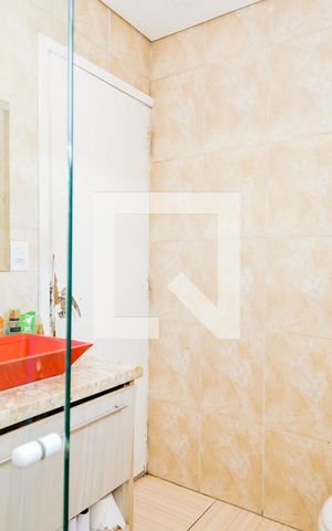 Casa à venda com 177m², 3 quartos e 3 vagasBanheiro da Suíte 2