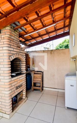 Casa à venda com 177m², 3 quartos e 3 vagasChurrasqueira
