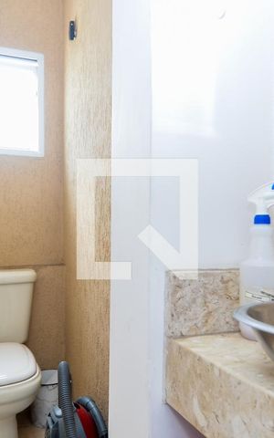 Casa à venda com 177m², 3 quartos e 3 vagasLavabo 