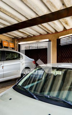 Casa à venda com 177m², 3 quartos e 3 vagasGaragem