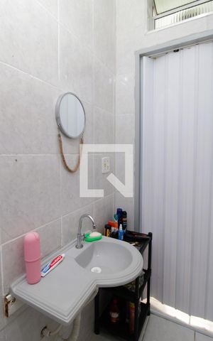 Casa à venda com 210m², 2 quartos e 3 vagasBanheiro 1