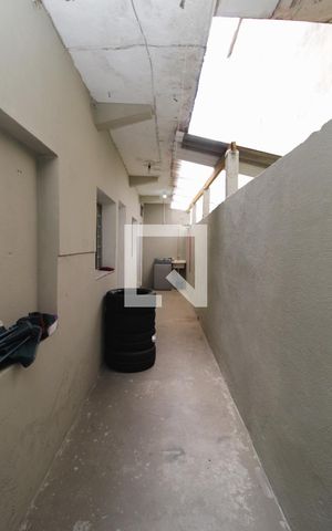 Casa à venda com 210m², 2 quartos e 3 vagasQuintal