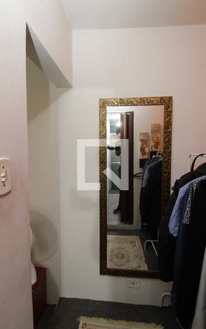 Casa à venda com 210m², 2 quartos e 3 vagasCloset do Quarto 2