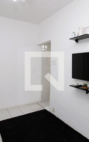 Casa à venda com 210m², 2 quartos e 3 vagasSala 1