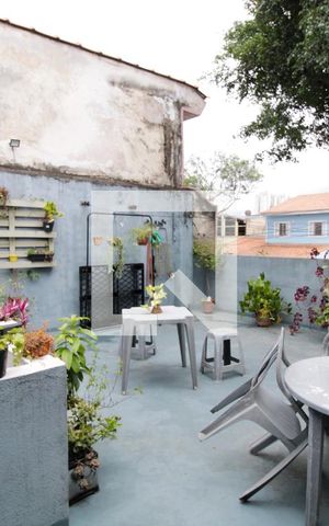 Casa à venda com 210m², 2 quartos e 3 vagasTerraço