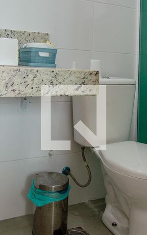 Apartamento à venda com 120m², 2 quartos e 2 vagas Apartamento à venda com 120m², 2 quartos e 2 vagasBanheiro da Suíte 1