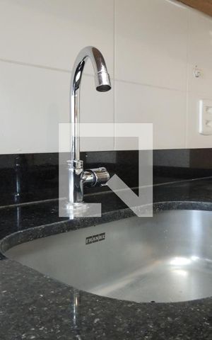 Apartamento para alugar com 70m², 2 quartos e 1 vagaCozinha - Torneira