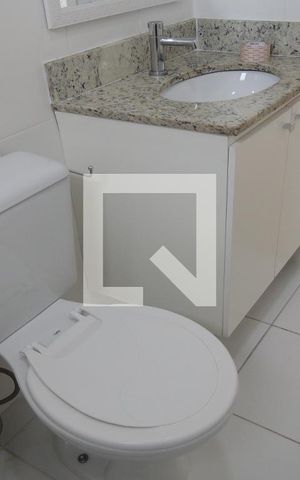 Apartamento para alugar com 70m², 2 quartos e 1 vagaBanheiro da Suíte 1