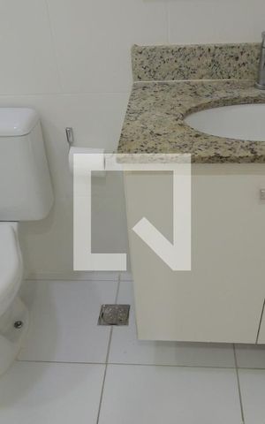 Apartamento para alugar com 70m², 2 quartos e 1 vagaBanheiro da Suíte 2