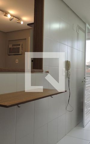Apartamento para alugar com 70m², 2 quartos e 1 vagaCozinha - Armários