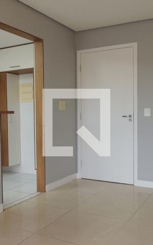 Apartamento para alugar com 70m², 2 quartos e 1 vagaSala