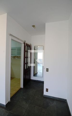 Apartamento para alugar com 70m², 2 quartos e 2 vagasEntrada