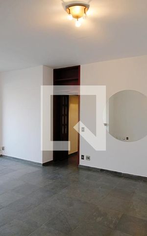 Apartamento para alugar com 70m², 2 quartos e 2 vagasSala