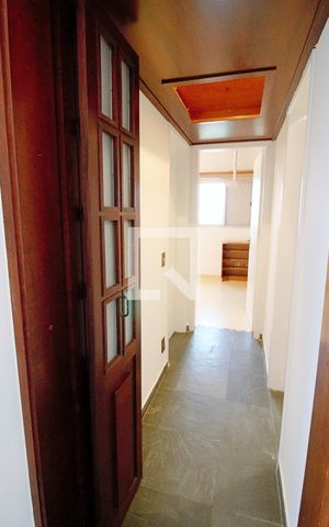 Apartamento para alugar com 70m², 2 quartos e 2 vagasCorredor