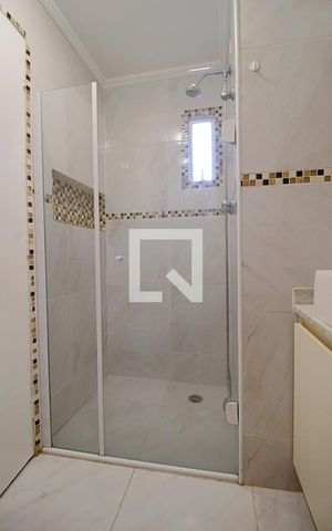 Apartamento para alugar com 70m², 2 quartos e 2 vagasBanheiro