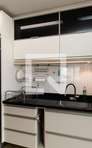 Apartamento à venda com 100m², 2 quartos e 2 vagasCozinha