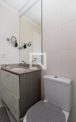 Apartamento à venda com 100m², 2 quartos e 2 vagasBanheiro da Suíte 2