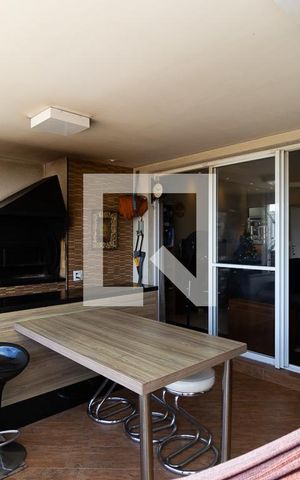 Apartamento à venda com 100m², 2 quartos e 2 vagasVaranda